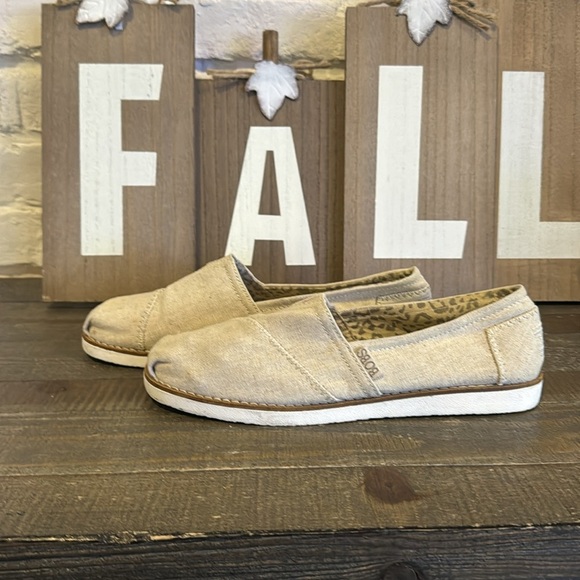 BOBS linen slip on sneakers - Picture 1 of 5